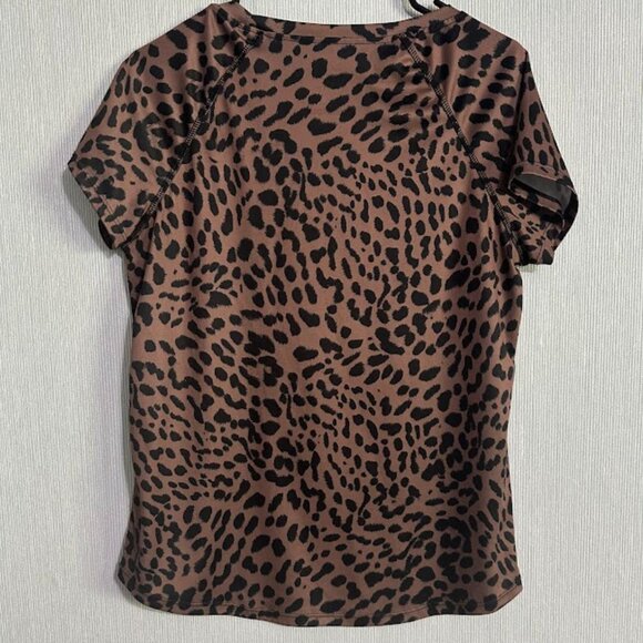 Daisy Fuentes FIT Women’s Leopard Print Short Sleeve Active Top – Size M - Picture 3 of 5